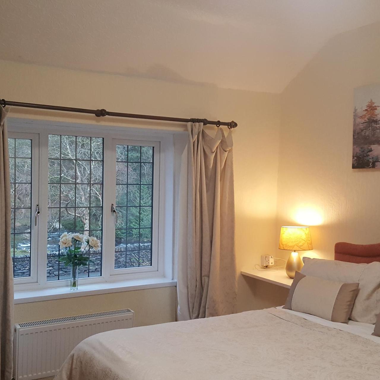 Dragon Bed And Breakfast Betws-y-Coed Exteriör bild